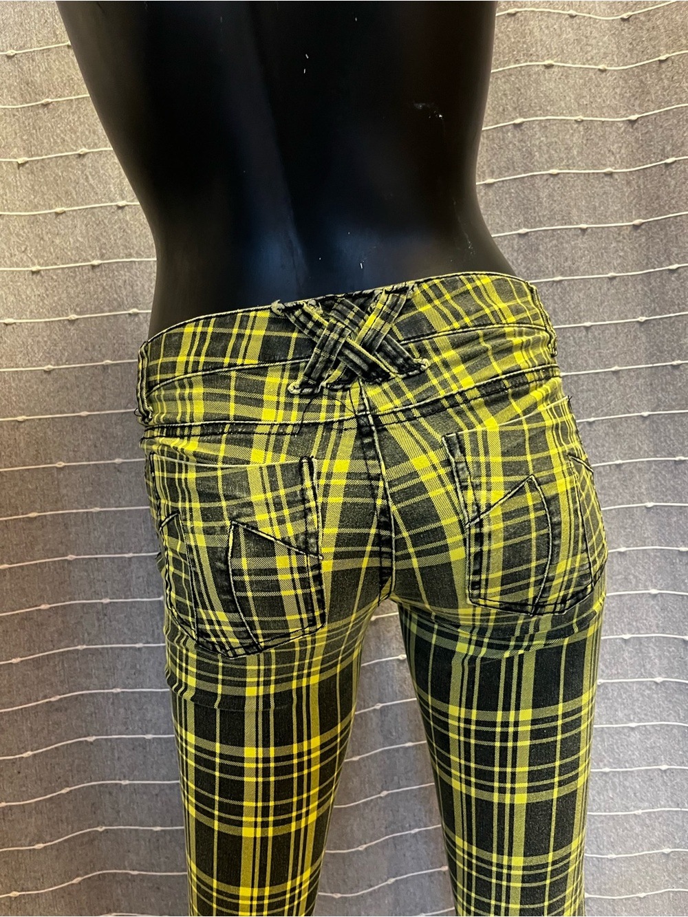 Tripp NYC Yellow Plaid Rocker Skinny Jeans - Picture 4 of 6